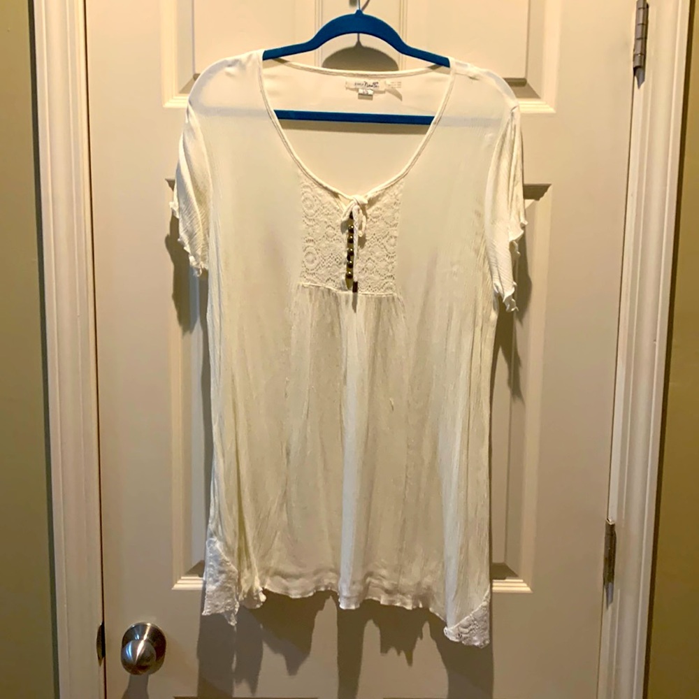 Cream rayon tunic top size 12/14-L/XL, excellent condition